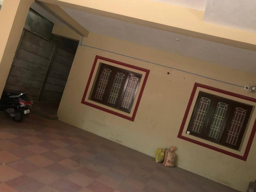Iswarya Illam Apartment Chidambaram Bagian luar foto