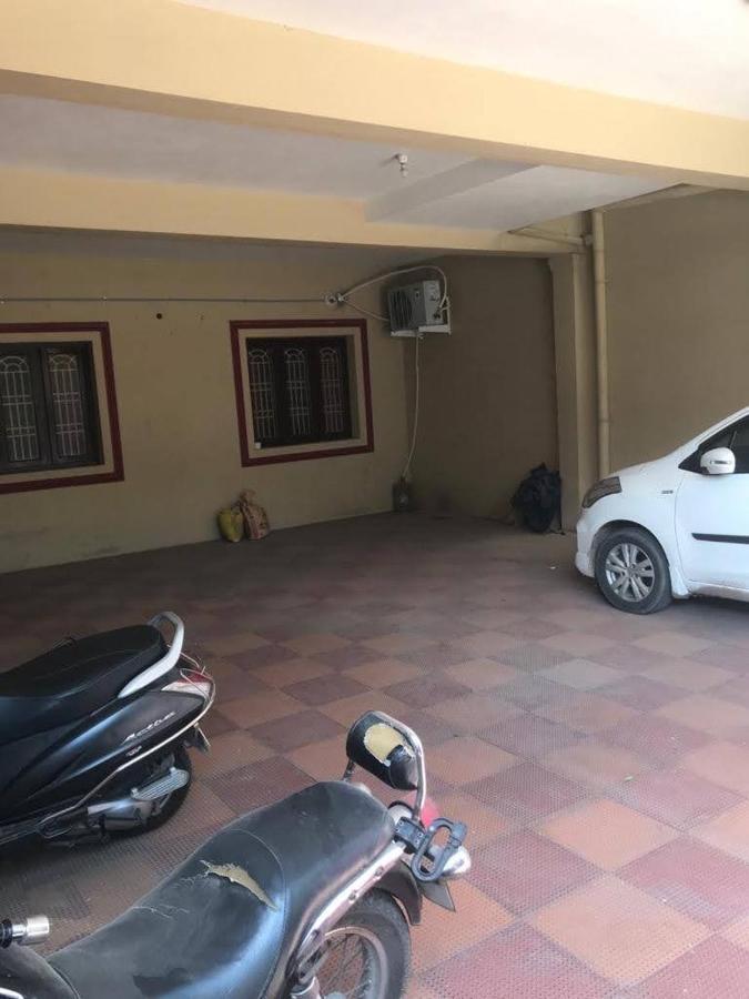 Iswarya Illam Apartment Chidambaram Bagian luar foto
